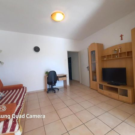 Apartman Samblic Krk Town Exteriör bild
