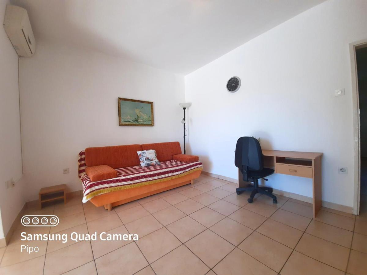 Apartman Samblic Krk Town Exteriör bild